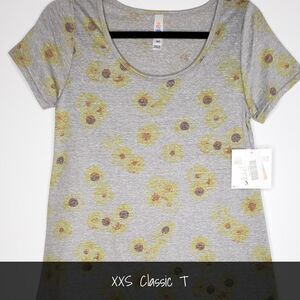 LuLaRoe Classic Tee XXS Sunflowers NEW